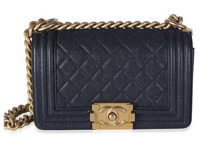 Borsa Chanel Small Boy in pelle caviar matelassé blu navy - vista 8