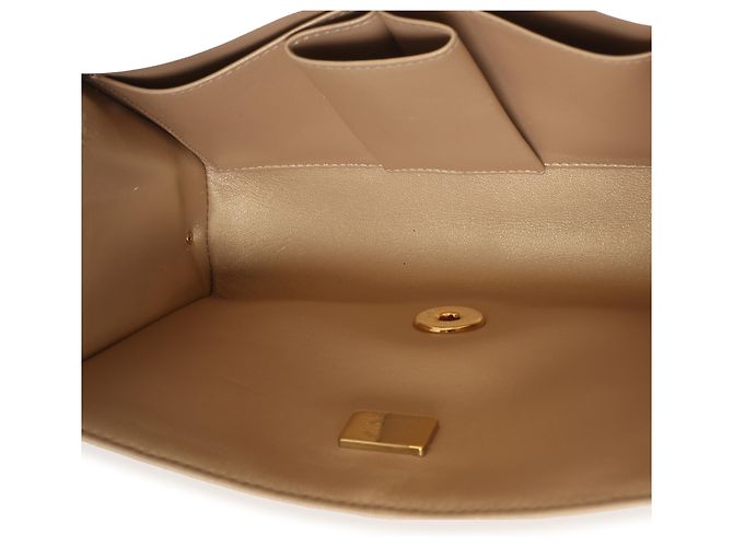 Bolsa de aba Mini Golden Plate em pele de cordeiro acolchoada branca Chanel - vista 5