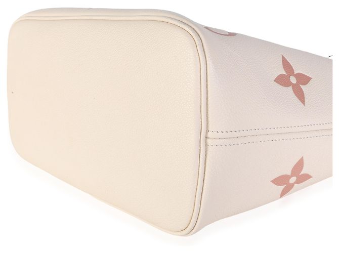 Louis Vuitton Creme Rose Trianon Giant Monogram Empreinte Neverfull MM - vista 6