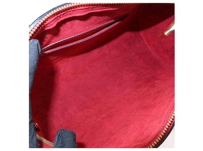 Louis Vuitton Soufflot Epi Leather MM - vista 5