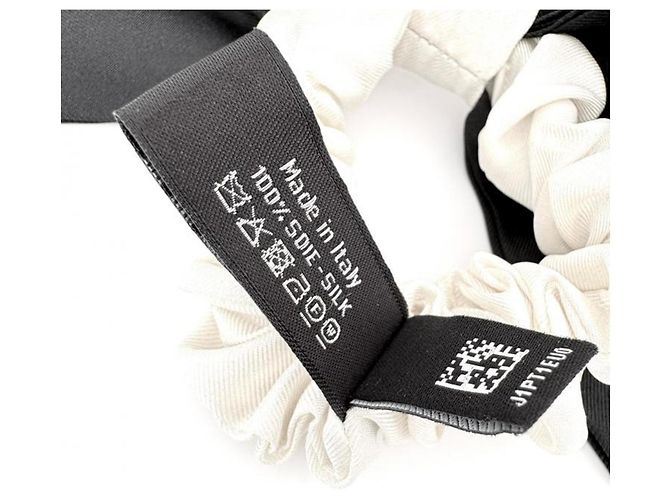 Scrunchie in seta Chanel Coco Mark con nastro - vista 5