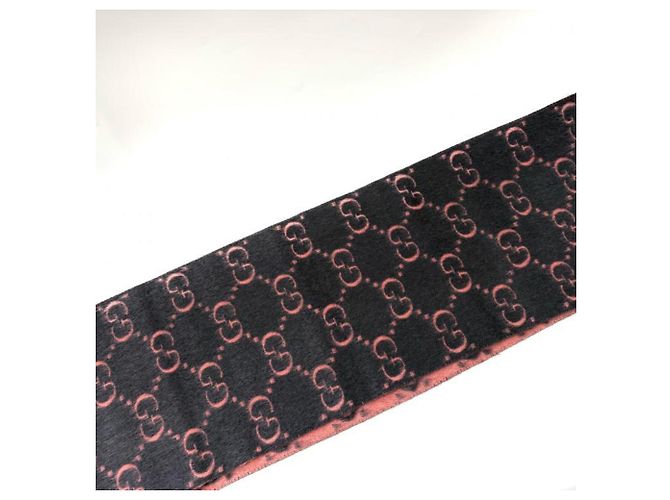 Sciarpa/Stola GUCCI in lana di alpaca GG - vista 10