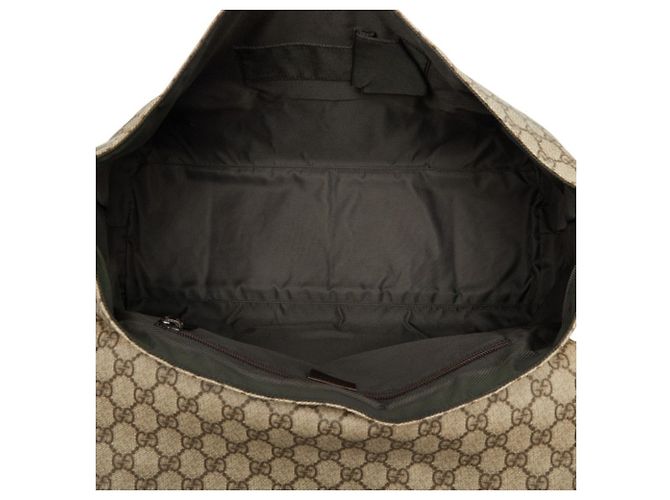Borsa a tracolla Gucci GG Supreme in pelle beige - vista 10