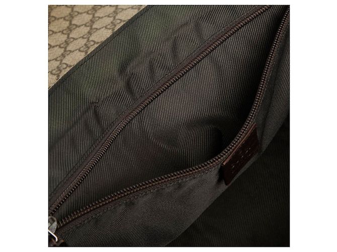 Borsa a tracolla Gucci GG Supreme in pelle beige - vista 13