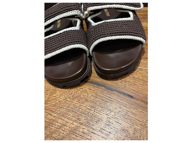 Miu Miu Ciabatte in crochet marroni - vista 13
