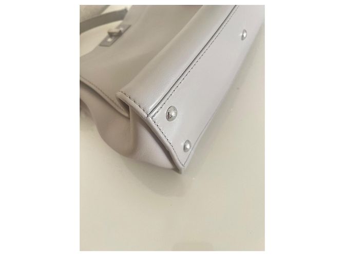Fendi Peekaboo Borsa Top Handle in pelle Taupe - vista 6