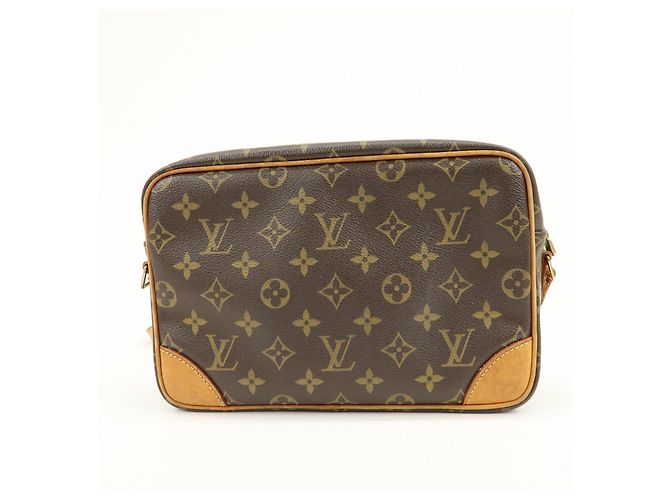 Louis Vuitton Trocadero Monogram Canvas 27 - vista 2