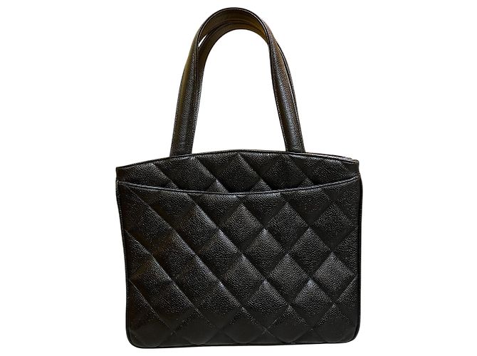 Bolsa Chanel CC acolchoada em couro caviar com fecho rotativo 1994 - vista 4