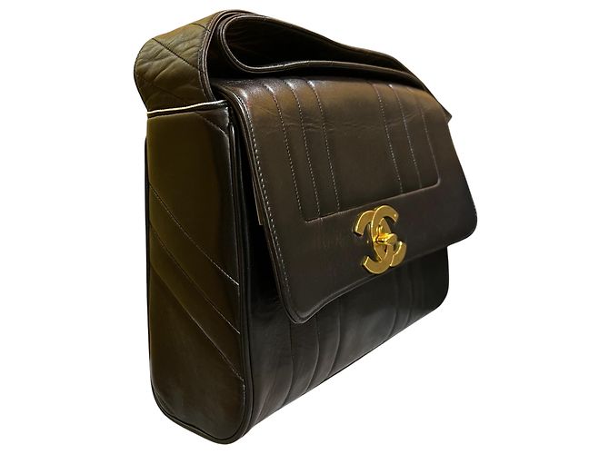 Borsa a patta Chanel 1991 in pelle d'agnello matelassé verticale - vista 2