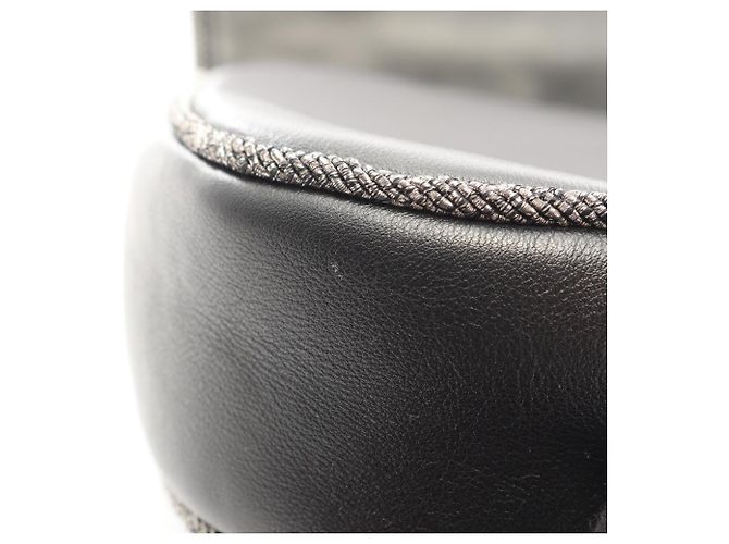 Borsa a spalla Chanel Matelassé in pelle nera - vista 8
