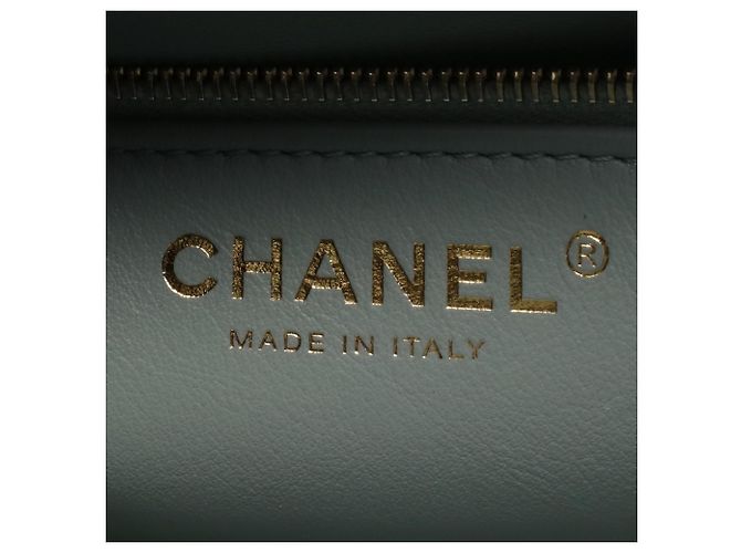 Borsa a tracolla Chanel Trendy CC in pelle verde - vista 4