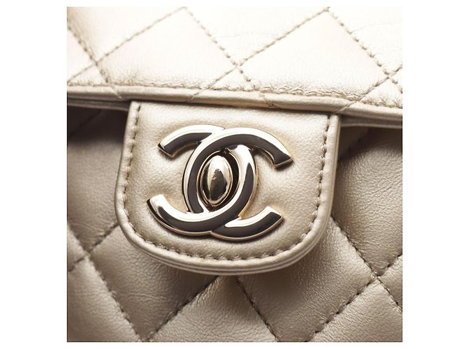 Borsa a pochette Chanel Heart Chain - vista 7