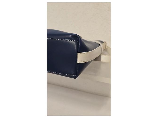 Autre Marque Lancaster Borsa a tracolla in pelle blu e bianca con ciondolo a cuore - vista 10