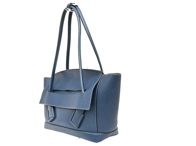 Bottega Veneta Arco Grainy Leather Medium - vista 3
