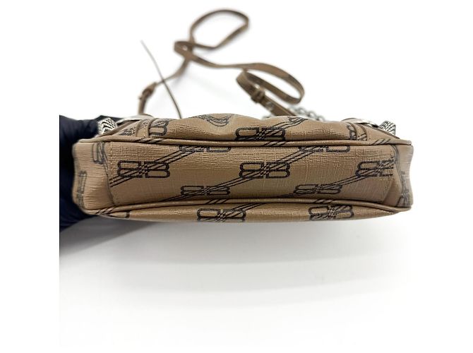 Balenciaga Le Cagole Giant Studs BB Monogram Coated Canvas XS - vista 7