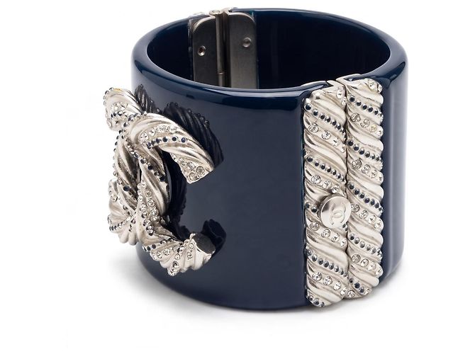 Bracciale Rigido Chanel 13P in Lucite Blu Navy e Cristalli - vista 4