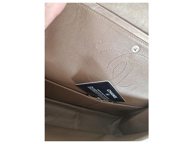 Chanel 2.55 Borsa a Patta in Pelle Matelassé Beige - vista 7