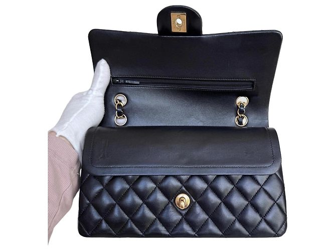 Chanel Classic Double Flap Medium Nero Pelle Agnello - vista 4