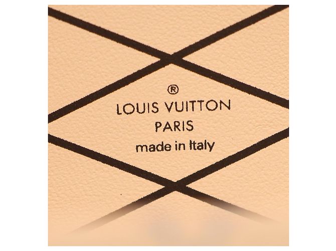 Borsa a tracolla Louis Vuitton Petite Malle - vista 4