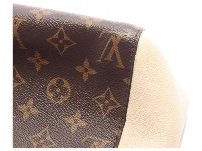 Louis Vuitton Fold Tote PM Monogram Cerise Crème Noir - vista 7