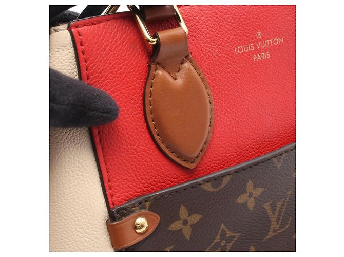 Louis Vuitton Fold Tote PM Monogram Cerise Crème Noir - vista 8