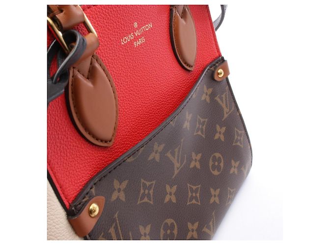 Louis Vuitton Fold Tote PM Borsa 2-Way - vista 8