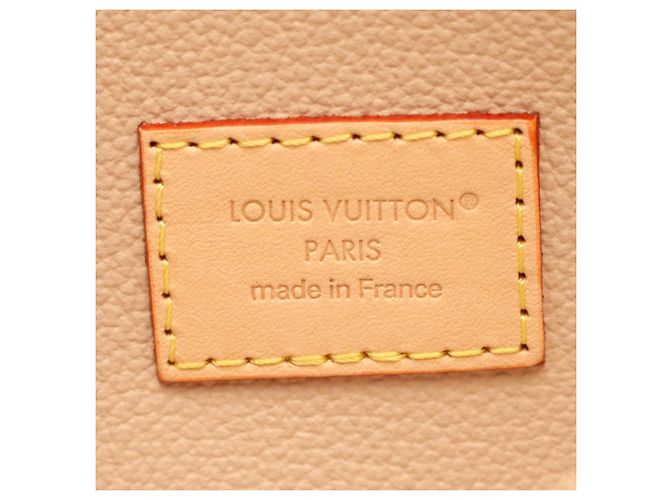 Louis Vuitton Pochette Cosmetic MM Handbag - vista 4