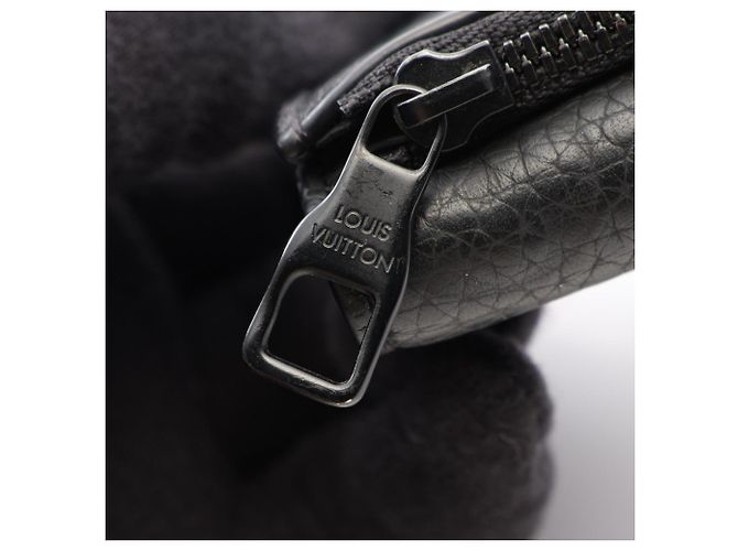Louis Vuitton Portefeuille Pilot Tri-fold Wallet - vista 10