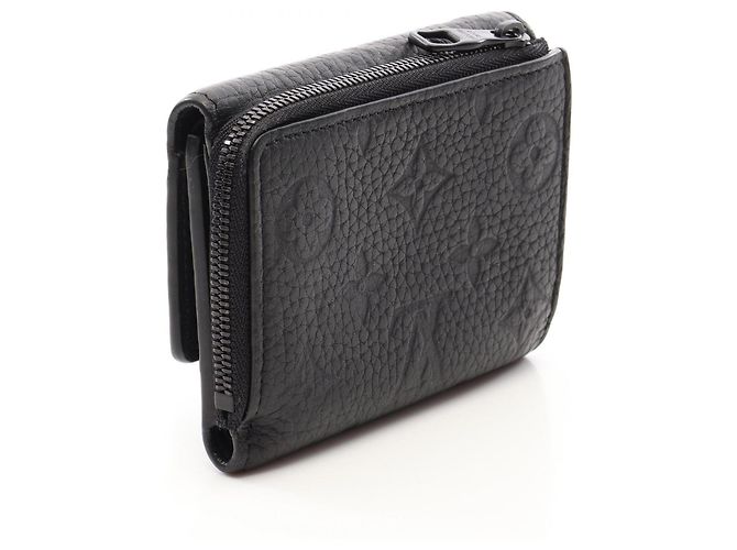 Louis Vuitton Portefeuille Pilot Tri-fold Wallet - vista 2
