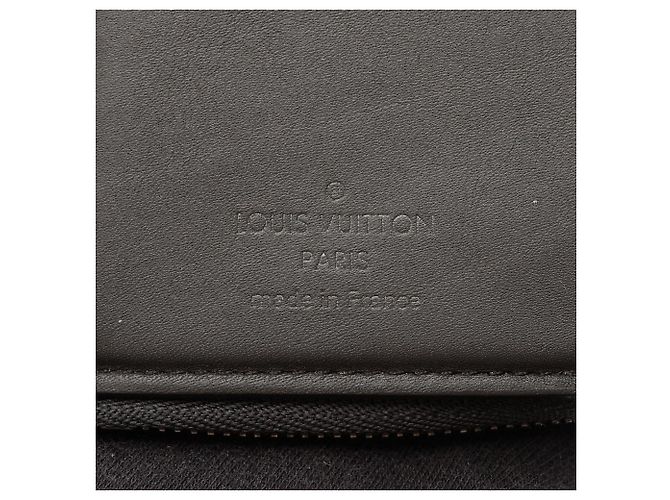 Louis Vuitton Portefeuille Pilot Tri-fold Wallet - vista 5