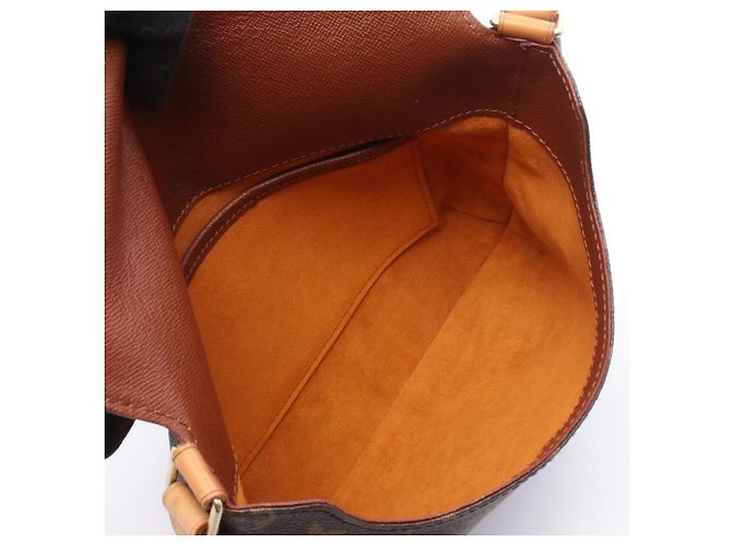 Borsa a tracolla Louis Vuitton Musette Tango - vista 3