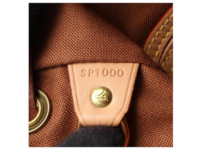 Zaino/Borsa Louis Vuitton Montsouris MM - vista 5