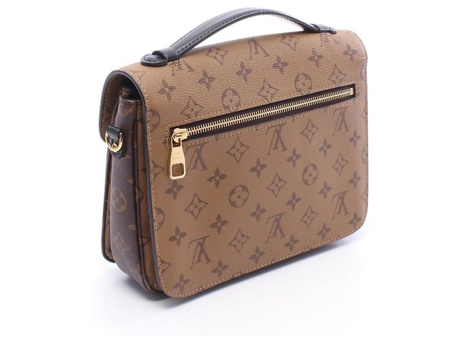 Borsa Louis Vuitton Pochette Metis MM - vista 2
