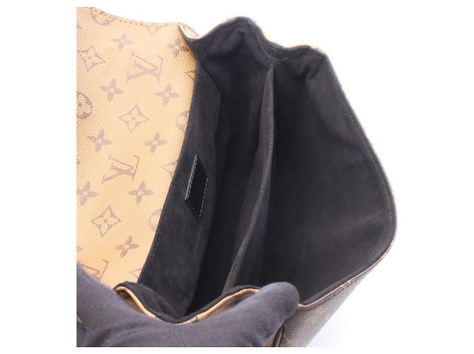 Borsa Louis Vuitton Pochette Metis MM - vista 3