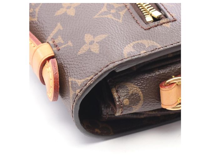 Borsa Louis Vuitton Pochette Metis MM - vista 8