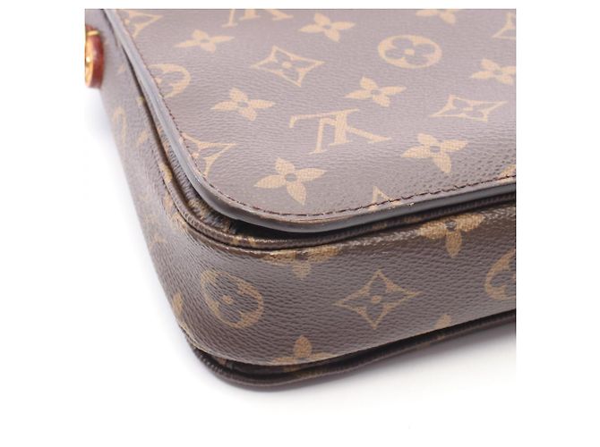 Borsa Louis Vuitton Pochette Metis MM - vista 9
