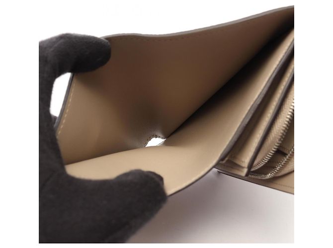 Louis Vuitton Portefeuille Iris Compact Bi-Fold Wallet - vista 5