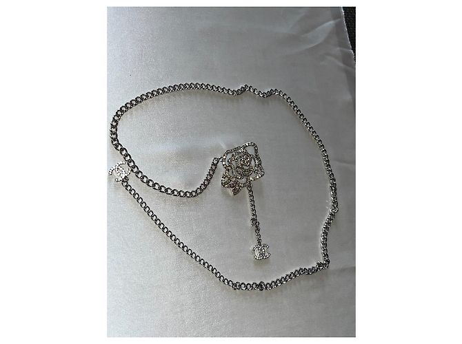 Chanel Camélia Gürtel aus silbernem Metall - Ansicht 2