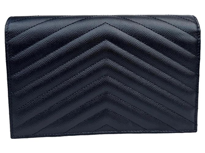 Autre Marque Saint Laurent Cassandre Envelope Wallet on Chain - Nero - vista 8