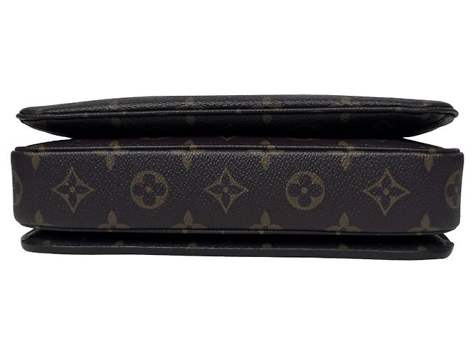 Borsa Louis Vuitton Pochette Métis Monogram - vista 5