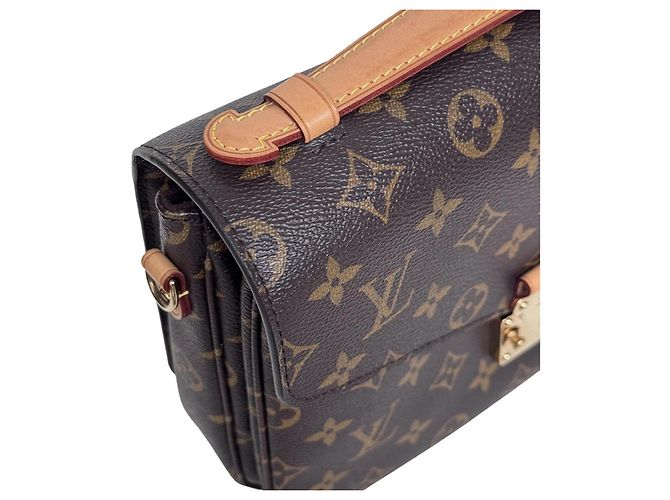 Borsa Louis Vuitton Pochette Métis Monogram - vista 7