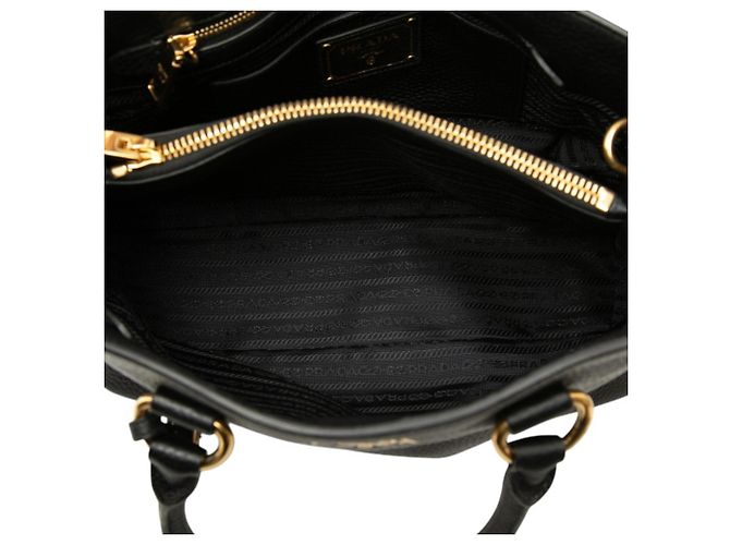 Borsa a mano e a tracolla Prada in pelle nera - vista 4