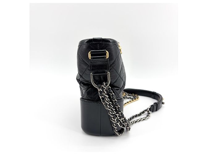 Chanel Gabrielle Hobo Quilted Aged Calfskin Small - vista 4