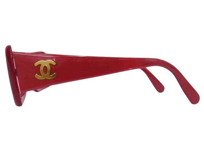 Gafas de sol rectangulares Chanel rojo cereza 05977 - vista 3
