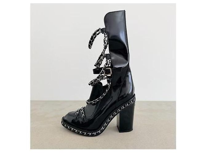 Botines Chanel Fall 2013 Chain Obsession de cuero cepillado negro - vista 4
