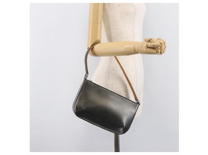 LOUIS VUITTON Monogram Mat Fowler Hand Bag Gray M55142 LV - vista 24
