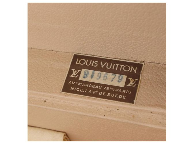 LOUIS VUITTON Monogram Cotoville 50 Trunk LV - vista 11
