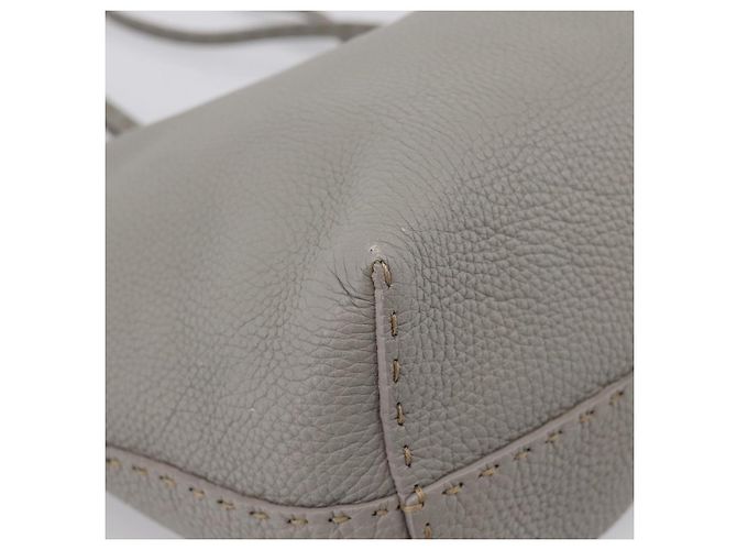 FENDI Celeria Carla Tote Bag Leather Gray Silver - vista 17