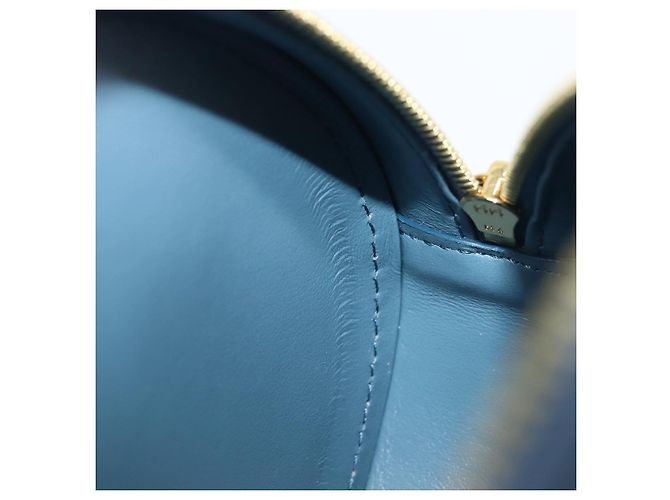 Céline CELINE Triomphe Shoulder Bag Leather Light Blue Gold Tone - vista 22