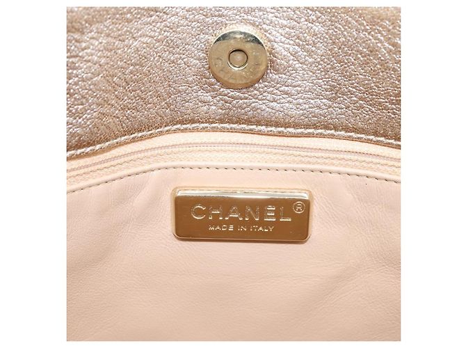 CHANEL Luxury Line Chain Tote Bag Leather Silver Gold Tone CC - vista 16